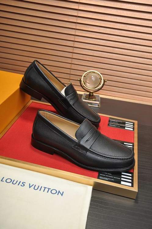 Picture of Louis Vuitton Shoes _SKULVsz38-45mnf032614154